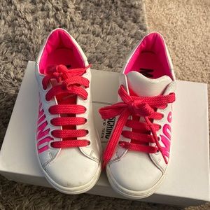 Kids Moschino Sneaker size 28 (11 kids) $150 or best offer!!!